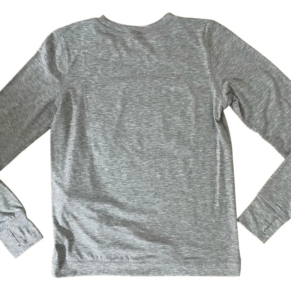 4/$25 Gap fit Girls Gray Athletic Long Sleeve Metallic Logo Tee Shirt Size XL